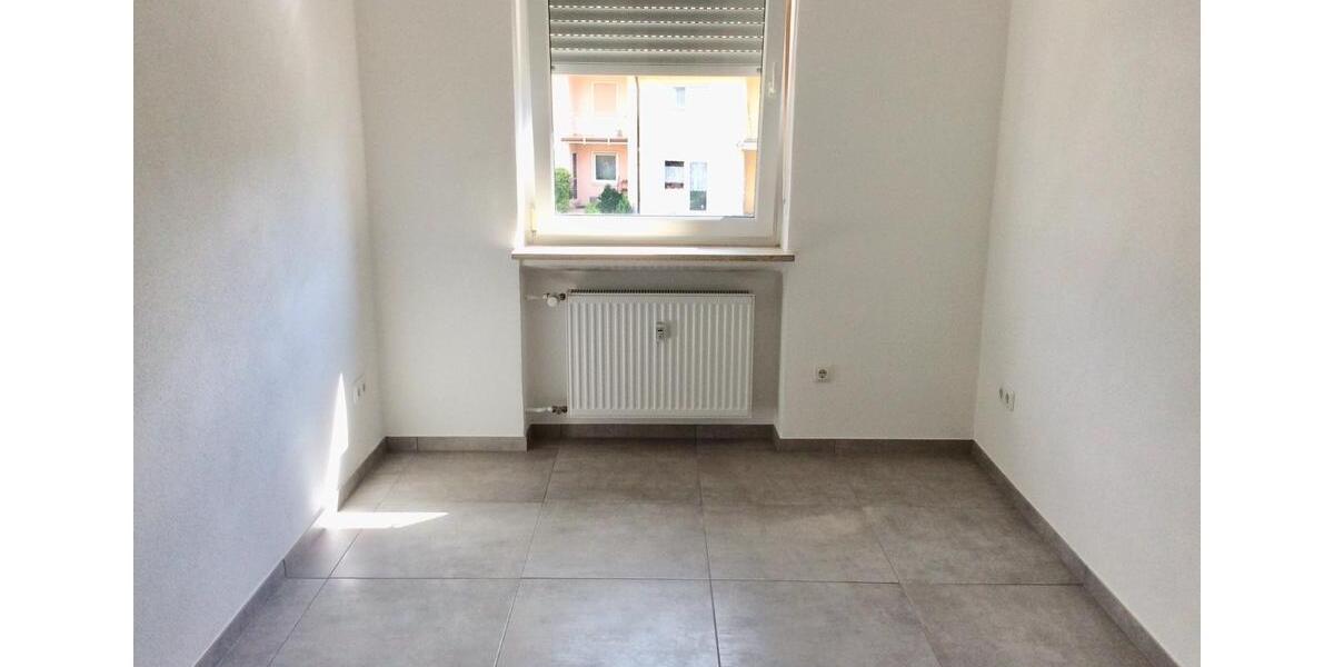 Etagenwohnung Zeil am Main - 3 Zimmer, 67 m&sup2;, 665&euro; | Angebot:24754019