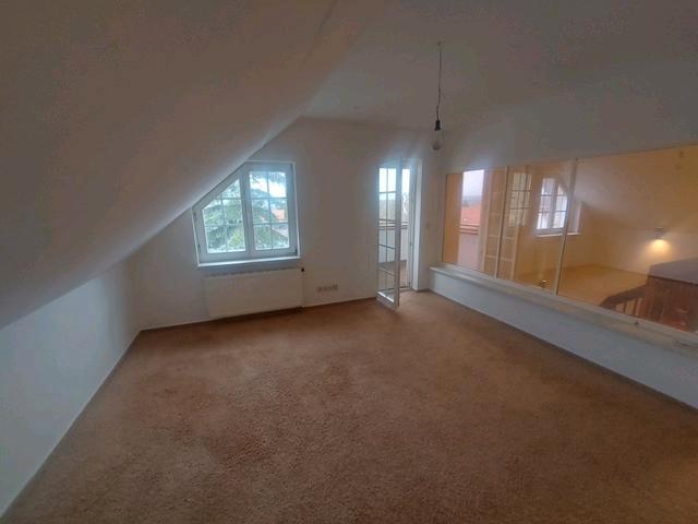 Etagenwohnung Neubrandenburg Datzeberg - 3 Zimmer, 90 m&sup2;, 1.170&euro; | Angebot:25391340