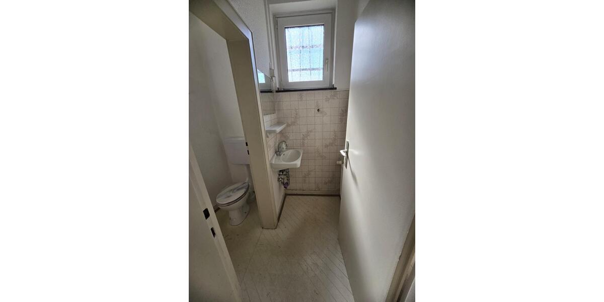 !!BIS ZU 3 MONATEN MIETFREI!! Büro-Gewerbeeinheit mit Gestaltungspotenzial in Duisburg zimmer