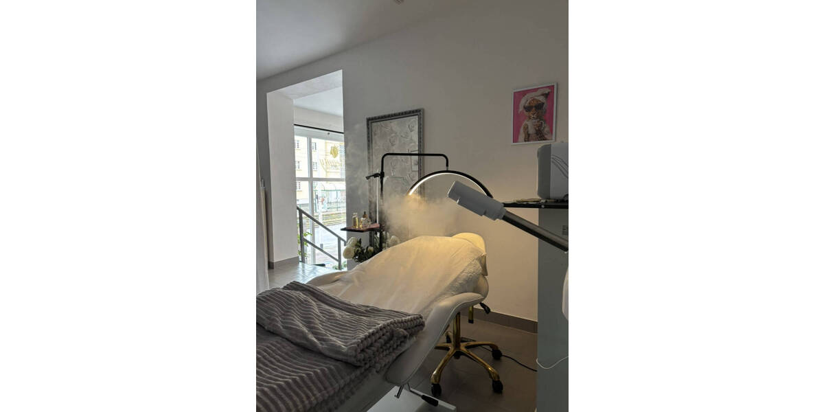 Gewerbeobjekt Halle (Saale) Damaschkestraße - 2 Zimmer, 73 m&sup2;, 185&euro; | Angebot:26687132