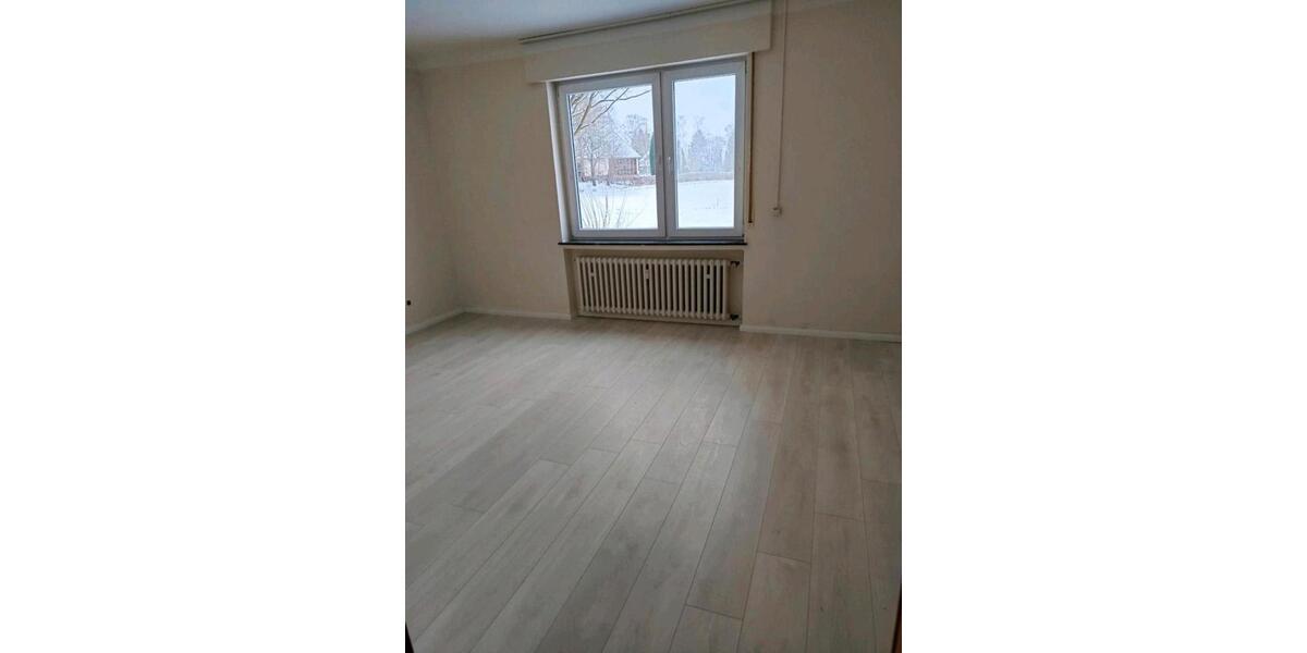 Ruhige 4,5 Zimmer Wohnung EG in Rinteln-Uchtdorf 4.5 zimmer