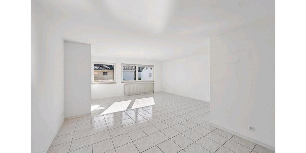 Lichtdurchflutete Wohnung ab 01.03.26 2 zimmer