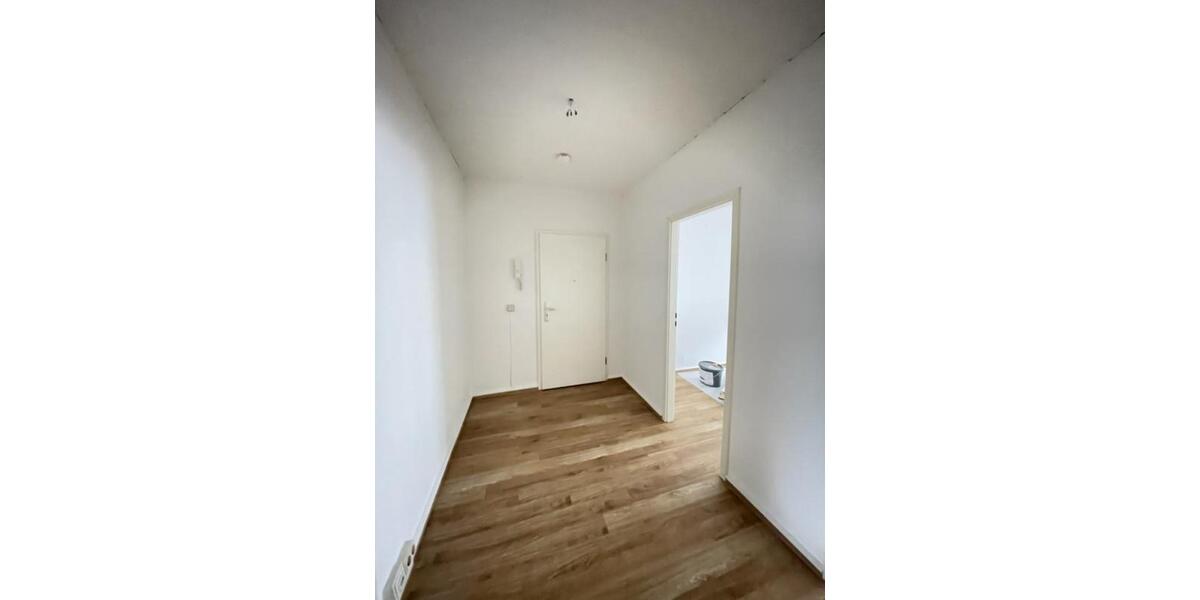 Etagenwohnung Erfurt - 3 Zimmer, 72 m&sup2;, 650&euro; | Angebot:25256421