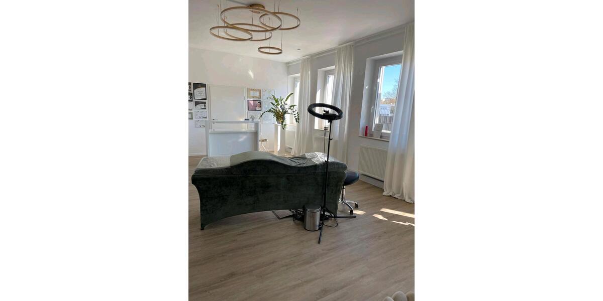 Gewerbeobjekt Empfingen - 680&euro; | Angebot:25162456