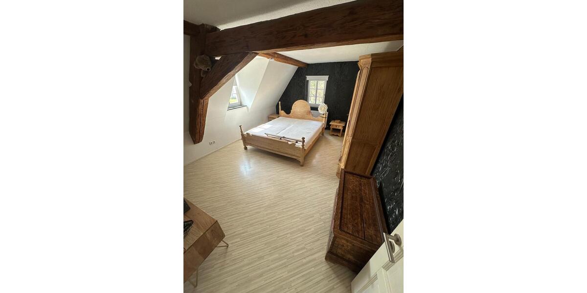 Einfamilienhaus Backnang - 3 Zimmer, 100 m&sup2;, 1.600&euro; | Angebot:26603228