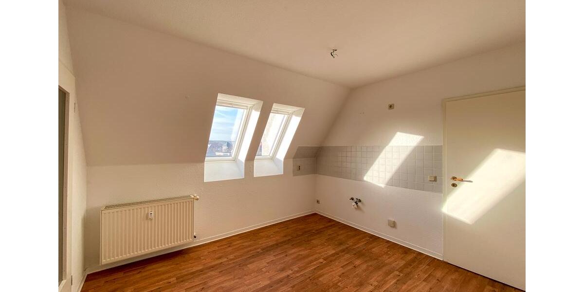 Dachgeschoßwohnung Naumburg (Saale) - 3 Zimmer, 79 m&sup2;, 500&euro; | Angebot:25719590