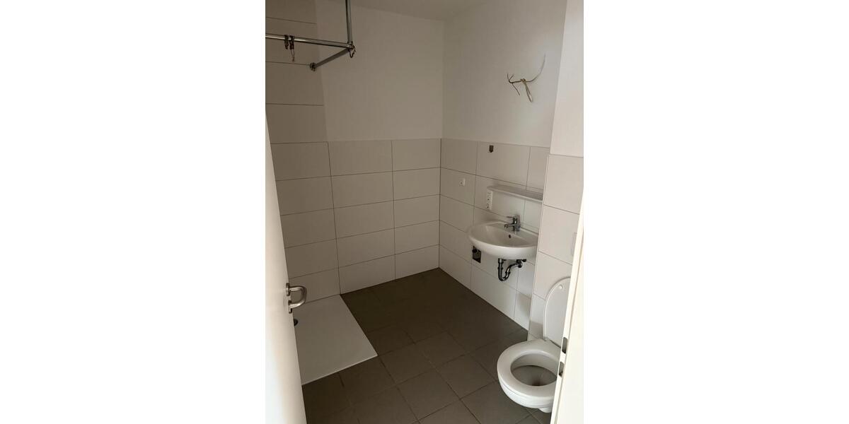 Etagenwohnung Sande - 3 Zimmer, 77 m&sup2;, 525&euro; | Angebot:26365604