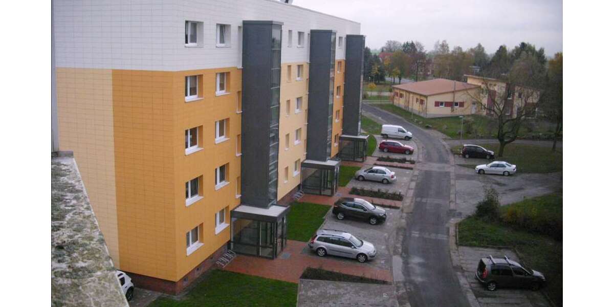 Etagenwohnung Cölpin - 4 Zimmer, 76 m&sup2;, 450&euro; | Angebot:26440556