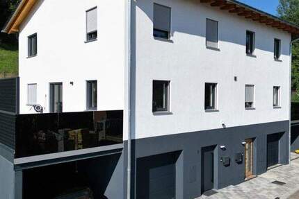 Haus Deggendorf Deggenau - 5 Zimmer, 132 m&sup2;, 1.850&euro; | Angebot:26138113