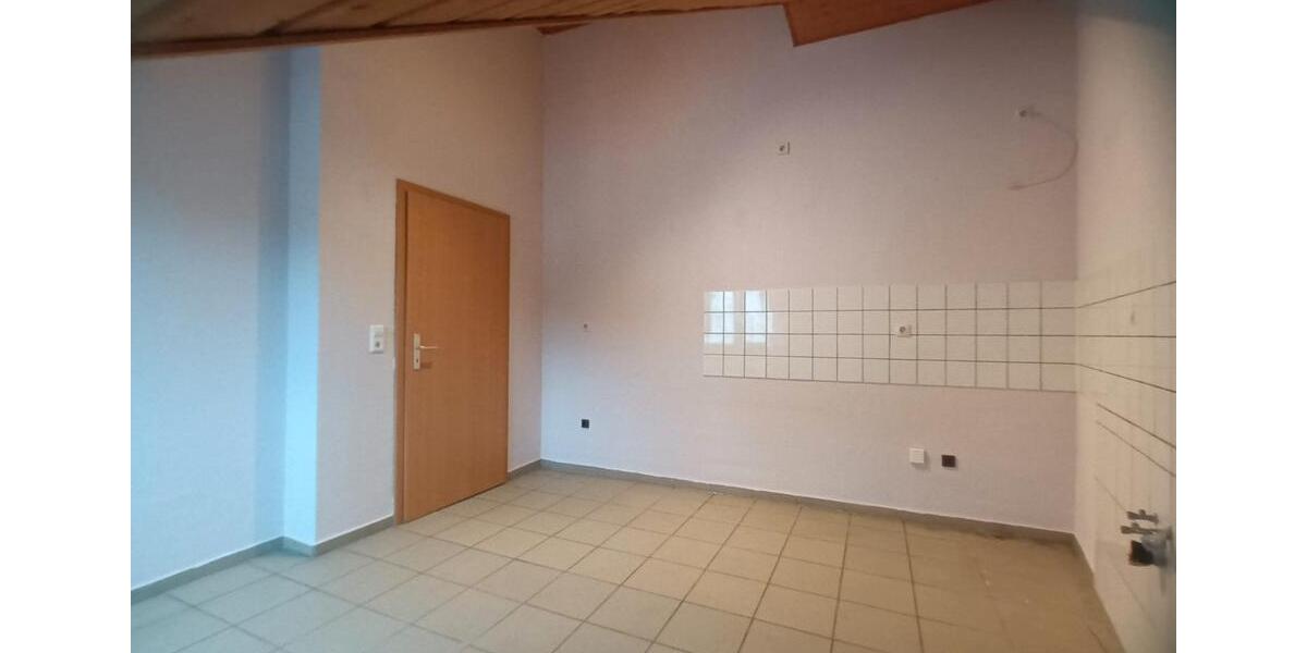 Etagenwohnung Weinheim - 2 Zimmer, 67 m&sup2;, 770&euro; | Angebot:26611052