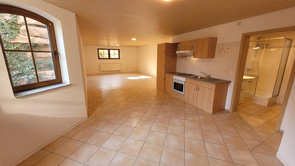 Etagenwohnung Külsheim - 1 Zimmer, 53 m&sup2;, 450&euro; | Angebot:26223609