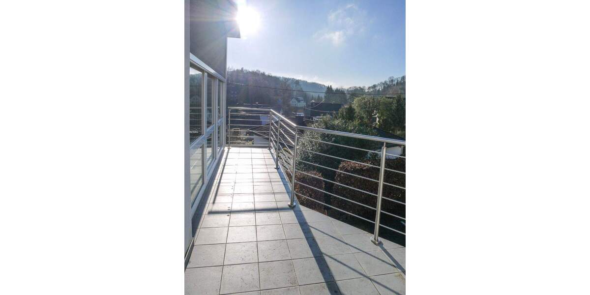 Etagenwohnung Engelskirchen Schnellenbach - 5 Zimmer, 200 m&sup2;, 1.850&euro; | Angebot:26656736