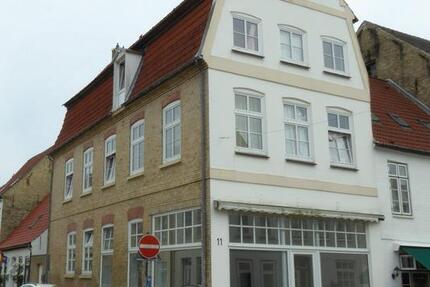 Wohnung Friedrichstadt - 5 Zimmer, 140 m&sup2;, 900&euro; | Angebot:26213168