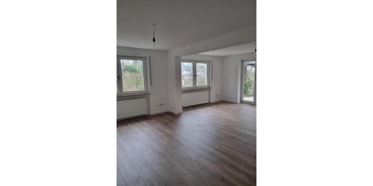 Helle, ruhige 2-Zimmer-Wohnung in Eltmann ab Februar zu vermieten 2 zimmer