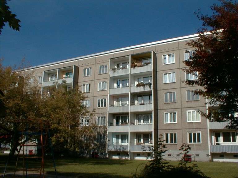Wohnung zum Mieten in Hoyerswerda 236 € 47.22 m²