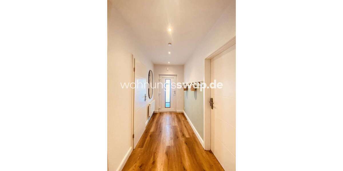 Etagenwohnung Ahrensburg - 3 Zimmer, 84 m&sup2;, 950&euro; | Angebot:22646504