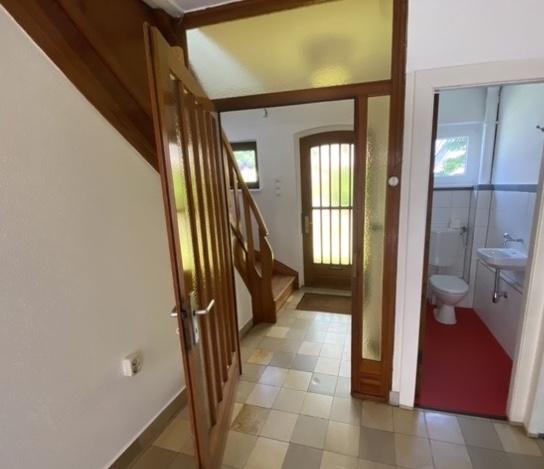 Einfamilienhaus Ahrensburg - 9 Zimmer, 170 m&sup2;, 2.600&euro; | Angebot:24800854