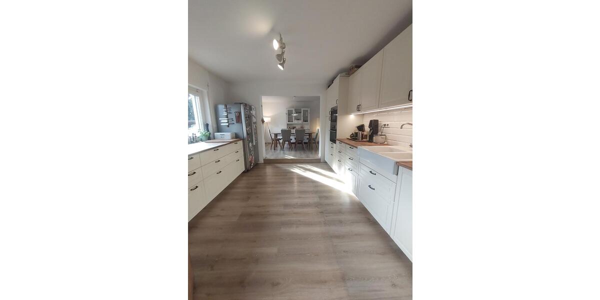 Wohnen auf Zeit Brensbach - 5 Zimmer, 130 m&sup2;, 1.500&euro; | Angebot:25322652