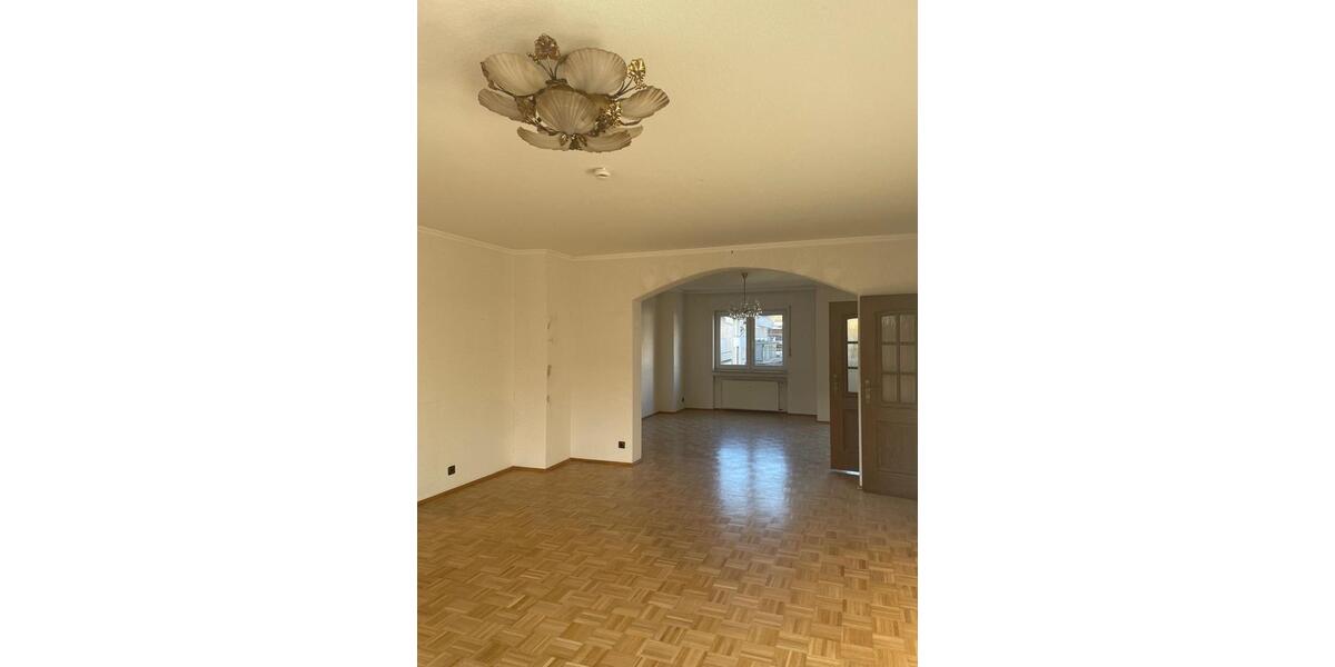 Etagenwohnung Bad Neuenahr-Ahrweiler Ahrweiler - 3 Zimmer, 116 m&sup2;, 950&euro; | Angebot:26254711