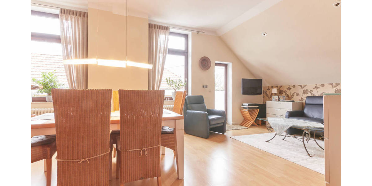Etagenwohnung Achim - 3 Zimmer, 105 m&sup2;, 1.155&euro; | Angebot:26840765