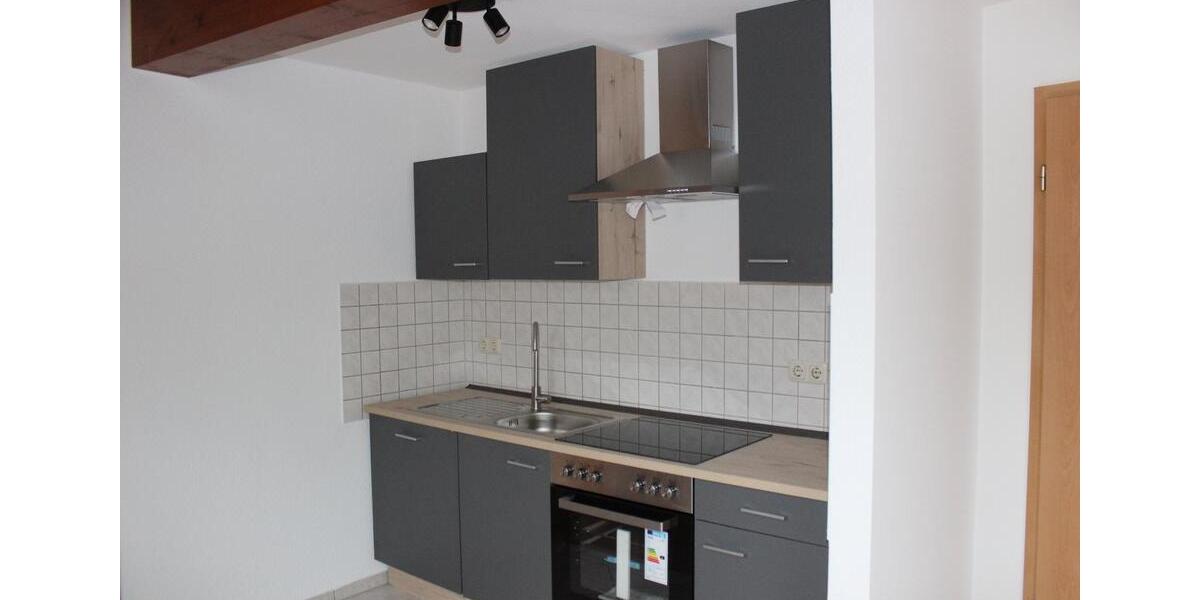 Dachgeschoßwohnung Döbeln - 2 Zimmer, 36 m&sup2;, 250&euro; | Angebot:26563583