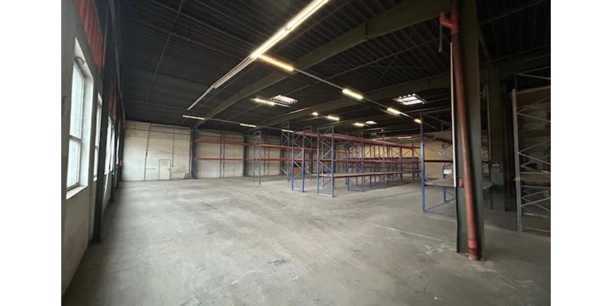 Gewerbeobjekt Delbrück - 4&euro; | Angebot:25867639