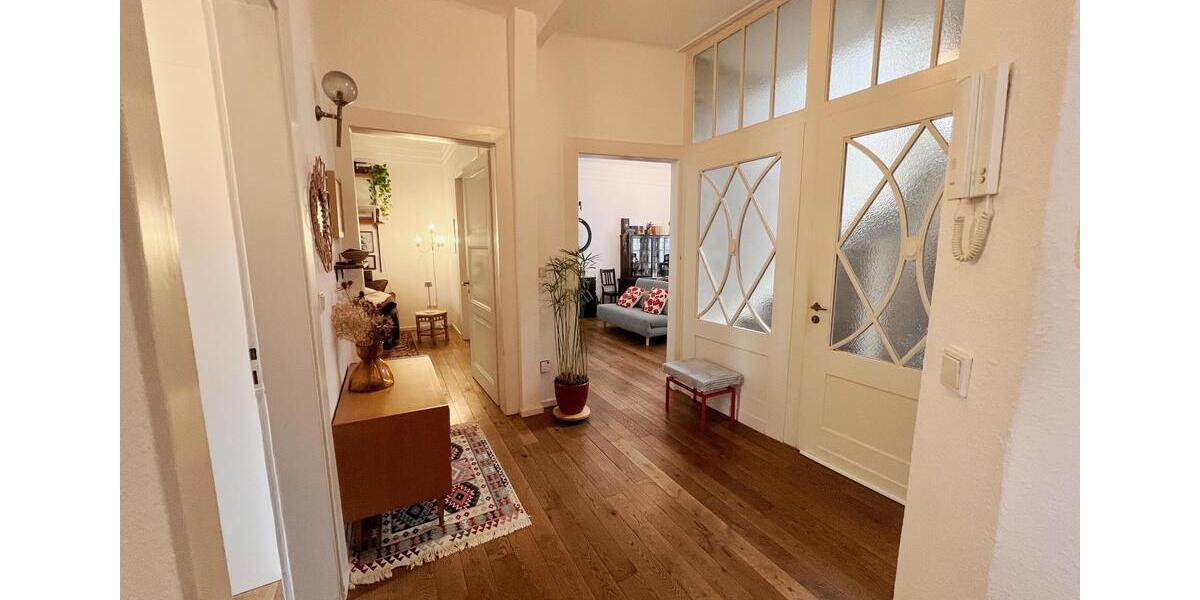 Erdgeschoßwohnung Siegburg - 3 Zimmer, 110 m&sup2;, 1.595&euro; | Angebot:26490872