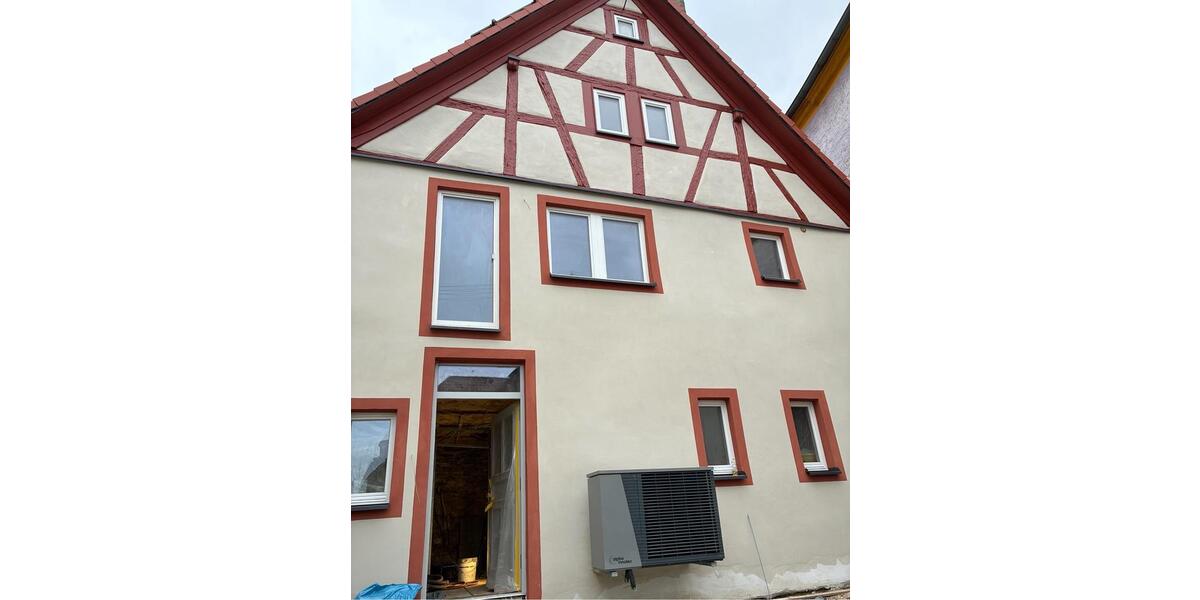 Etagenwohnung Zell am Main - 3 Zimmer, 105 m&sup2;, 1.200&euro; | Angebot:26025726