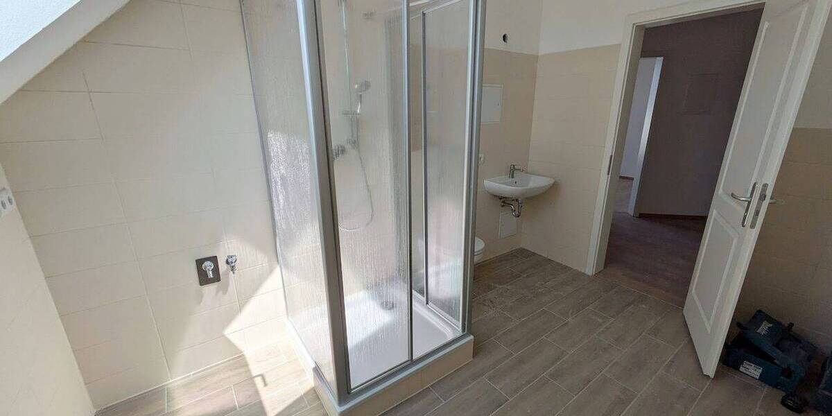 Etagenwohnung Chemnitz Sonnenberg - 3 Zimmer, 73 m&sup2;, 478&euro; | Angebot:26763901