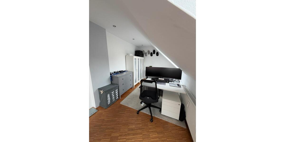 Etagenwohnung Düsseldorf Stadtbezirk 3 - 6 Zimmer, 150 m&sup2;, 650&euro; | Angebot:26663989