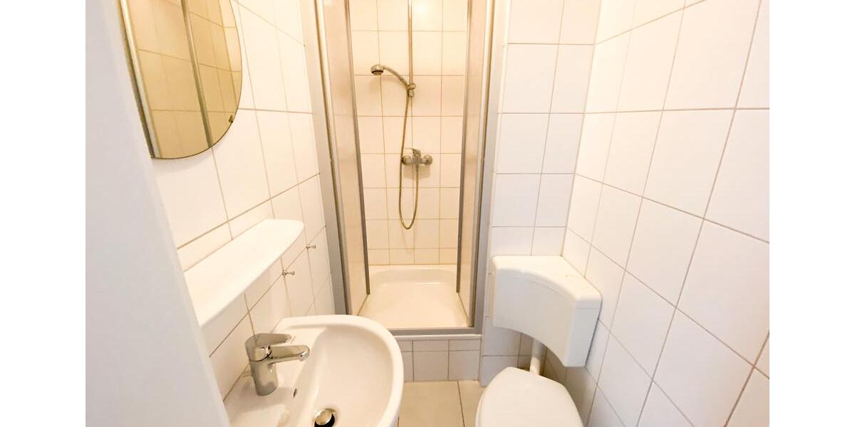 Etagenwohnung Wilhelmshaven Aldenburg - 1 Zimmer, 14 m&sup2;, 250&euro; | Angebot:26629399