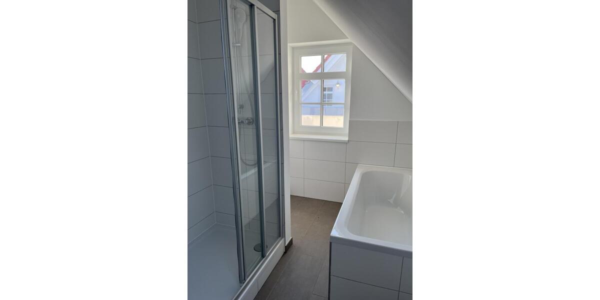 Dachgeschoßwohnung Fürstenwalde (Spree) - 2 Zimmer, 61 m&sup2;, 801&euro; | Angebot:25710613