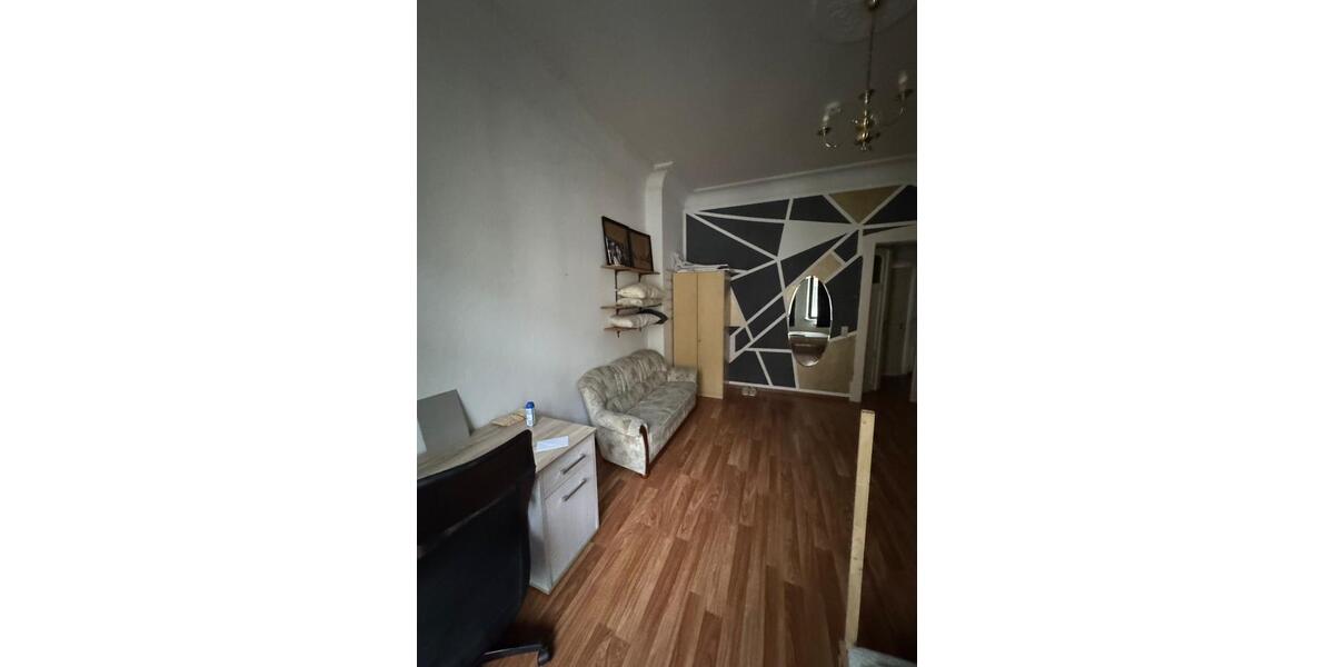 Etagenwohnung Berlin Mitte - 5 Zimmer, 110 m&sup2;, 350&euro; | Angebot:26619892