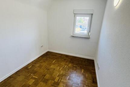 Renoviertes WG-Zimmer mit 600 Mbits Highspeedinternet (6er-WG)