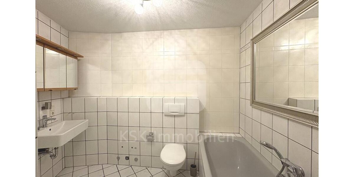 Etagenwohnung Euskirchen - 3 Zimmer, 92 m&sup2;, 750&euro; | Angebot:25227352