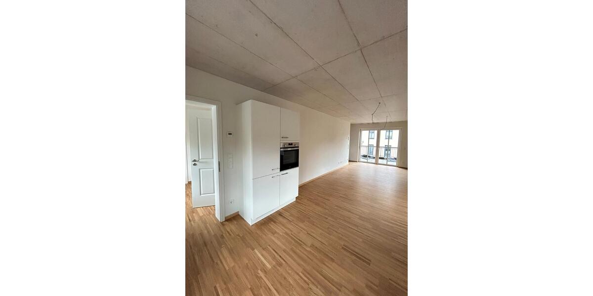 Etagenwohnung Rittersdorf - 4 Zimmer, 130 m&sup2;, 1.250&euro; | Angebot:26057950