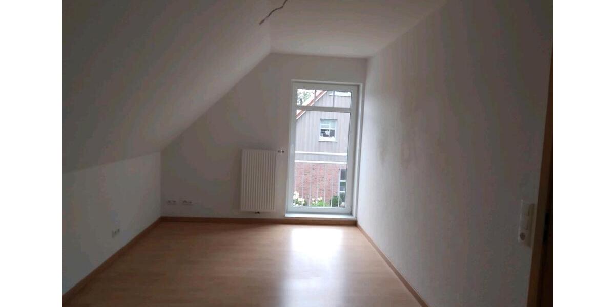 Doppelhaushälfte Wittmund - 5 Zimmer, 117 m&sup2;, 900&euro; | Angebot:26391949