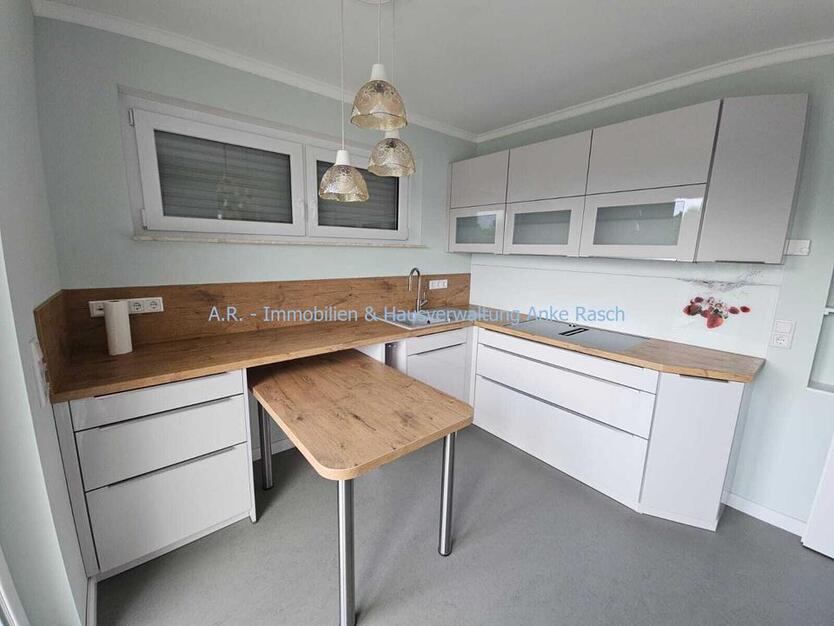 Schicke neuwertige 4-Zimmer-Wohnung in ruhiger Lage - innenstadtnah