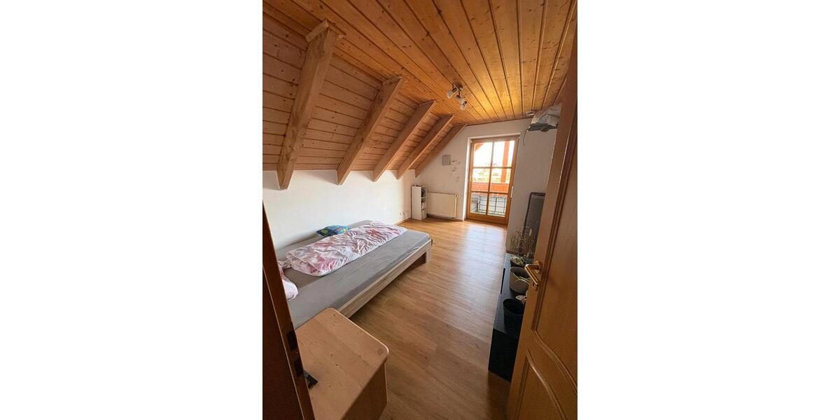 Maisonettenwohnung Nabburg - 4 Zimmer, 130 m&sup2;, 700&euro; | Angebot:25830944