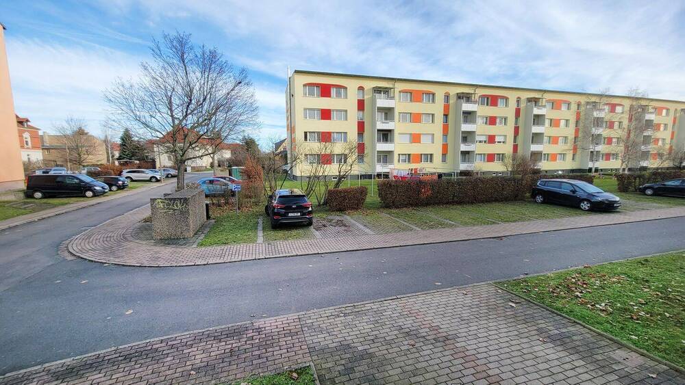Etagenwohnung Zwenkau - 2 Zimmer, 47 m&sup2;, 460&euro; | Angebot:26093997