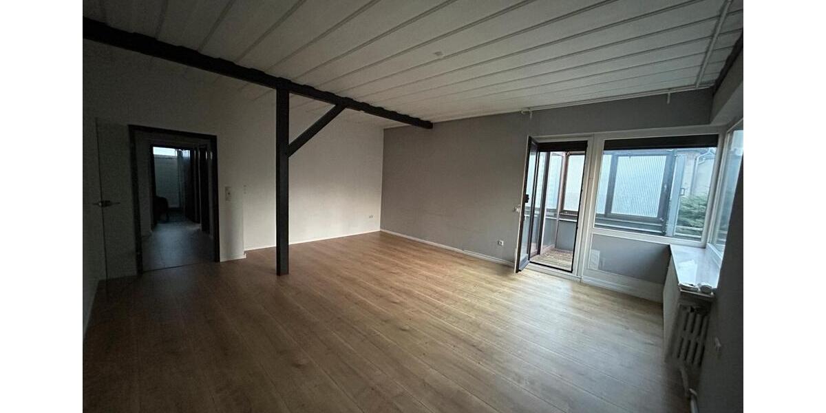 Etagenwohnung Lemgo - 3 Zimmer, 89 m&sup2;, 750&euro; | Angebot:25257666