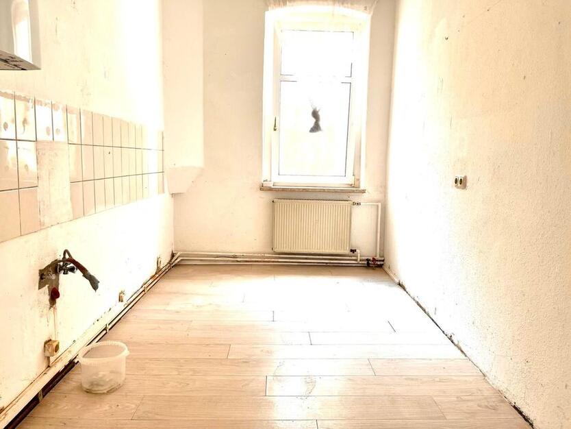 ++ einziehen & wohlfühlen - charmante 4-Raum Wohnung - Tageslichtbad mit Dusche & Wanne ++