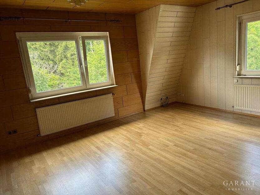3-Zimmer-Dachgeschoss-Wohnung in Kaltental