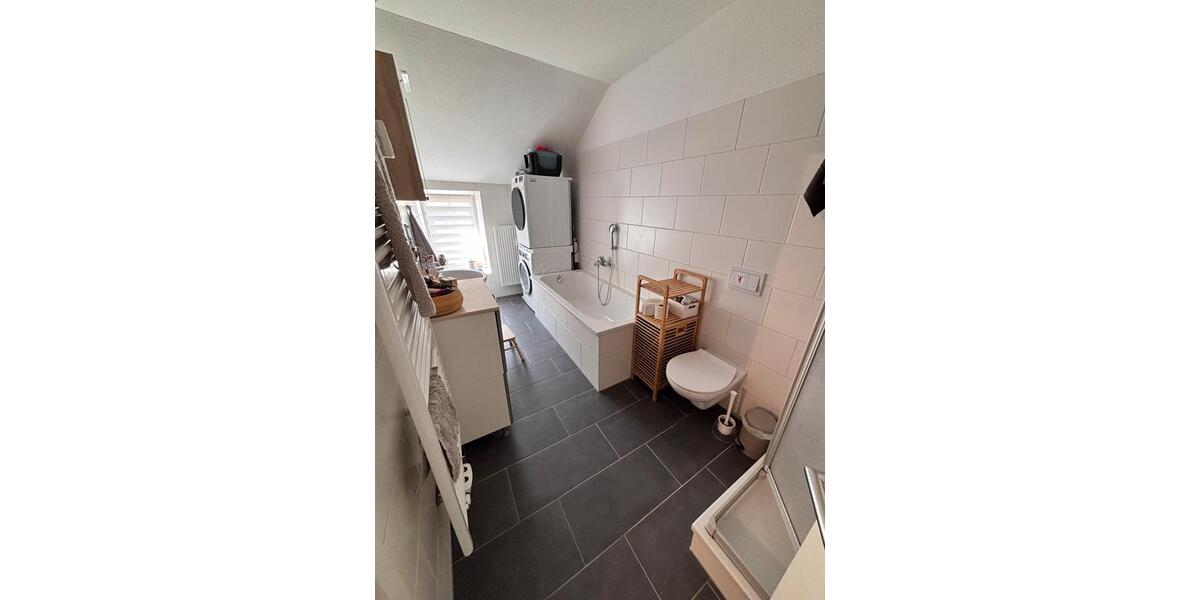 Dachgeschoßwohnung Rathenow - 3.5 Zimmer, 96 m&sup2;, 670&euro; | Angebot:26504167