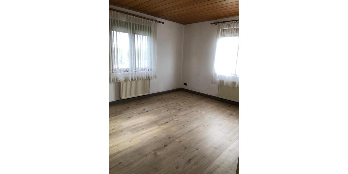 Etagenwohnung Plochingen - 3 Zimmer, 77 m&sup2;, 970&euro; | Angebot:24655706