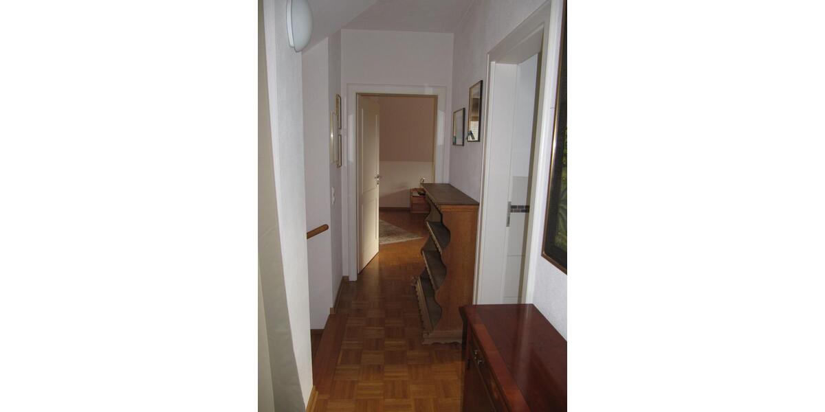 IM EINKLANG MIT DER NATUR Hochwertiges Einfamilienhaus mit Traumgarten 4 zimmer