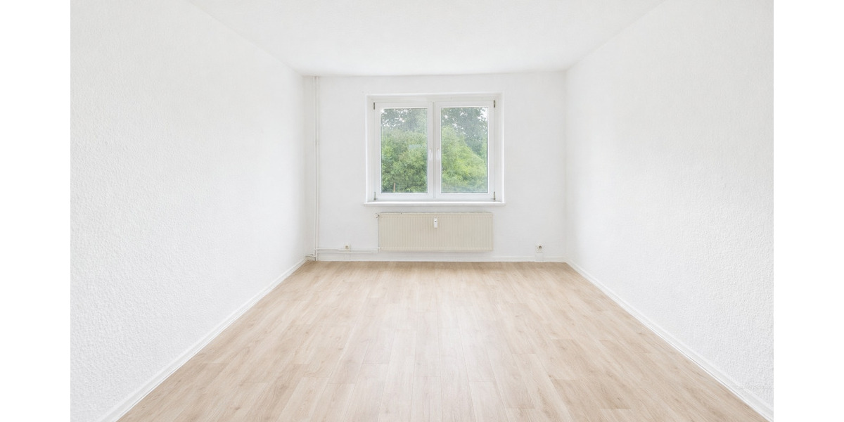 Etagenwohnung Schönfeld - 3 Zimmer, 57 m&sup2;, 319&euro; | Angebot:25686053