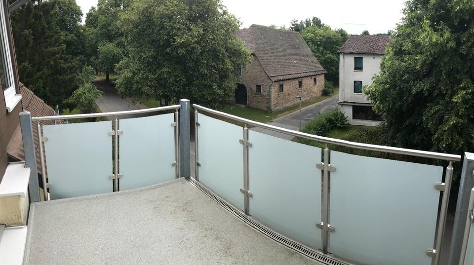 Dachgeschoßwohnung Holzminden - 2 Zimmer, 65 m&sup2;, 450&euro; | Angebot:25023109