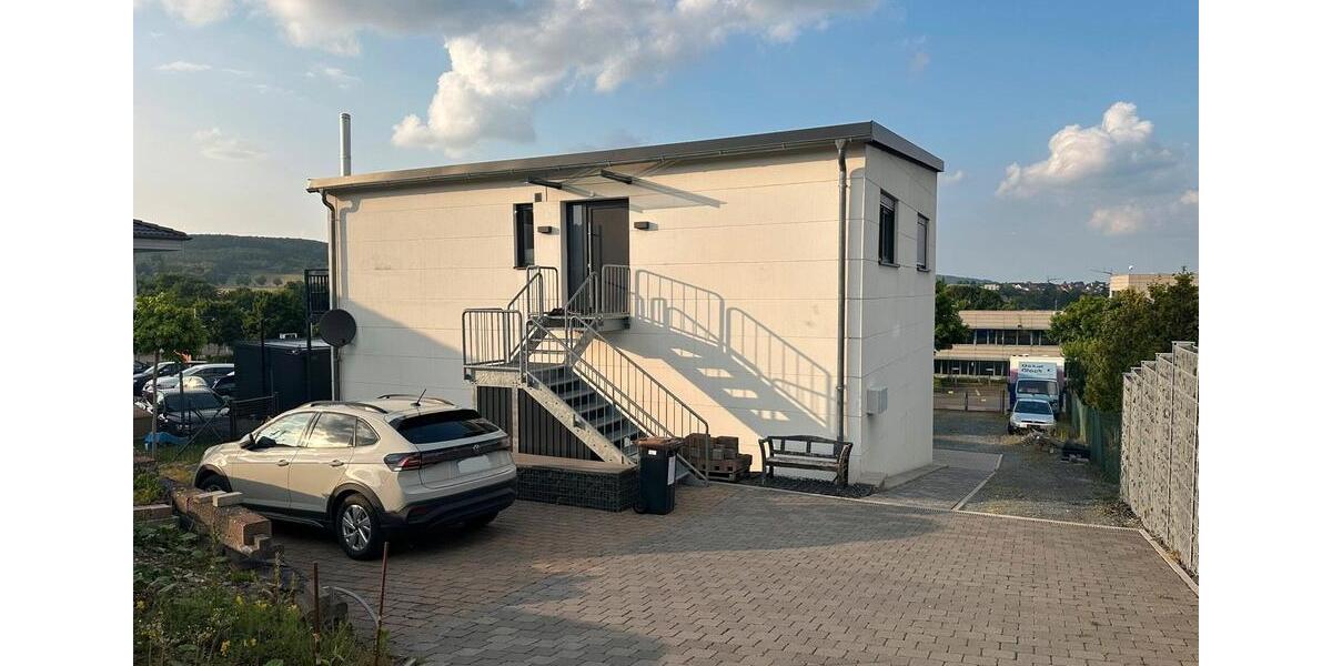 Etagenwohnung Usingen - 3 Zimmer, 100 m&sup2;, 1.400&euro; | Angebot:25420645