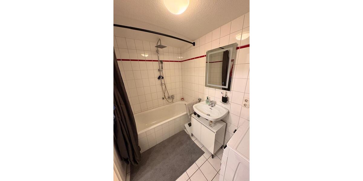 helle Wohnung mit Ausblick über Stadtfeld Ost 2 zimmer